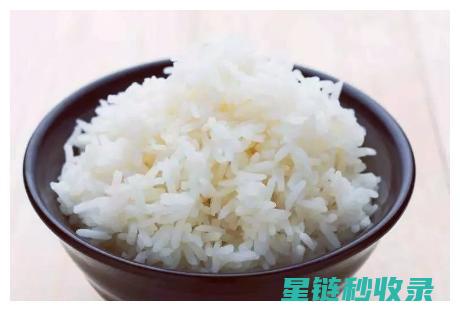 米饭松软的秘密：掌握这些技巧，让你的每一粒米都粒粒饱满松软 (米饭松软可口)