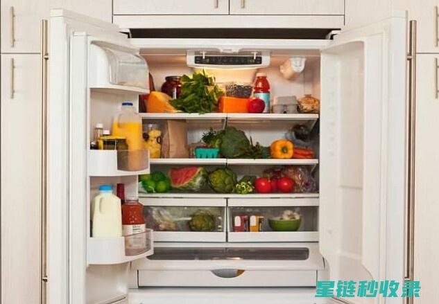 冰箱除异味大揭秘：除味剂的选择与使用技巧 (冰箱除异味大还是小)