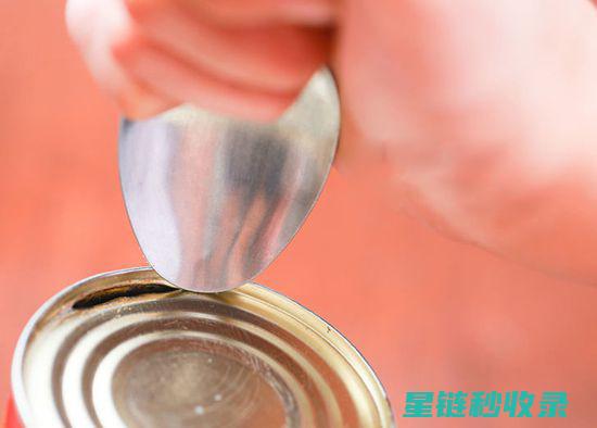 开罐头时罐头盖子太紧怎么办？ (开罐头时罐头要密封吗)
